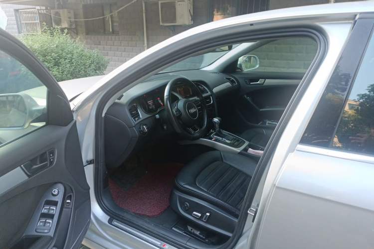 Used Audi A4L 2013 40 TFSI quattro Individual Sport Edition Driver Seat