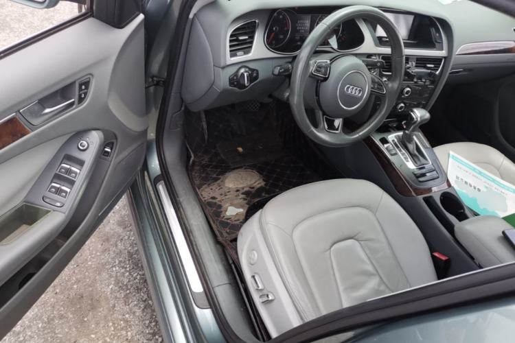 Used Audi A4L 2013 35 TFSI Automatic Comfort Model Driver Seat