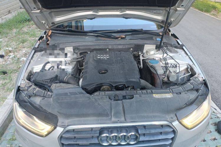 Used Audi A4L 2013 40 TFSI quattro Individual Sport Edition Engine Bay