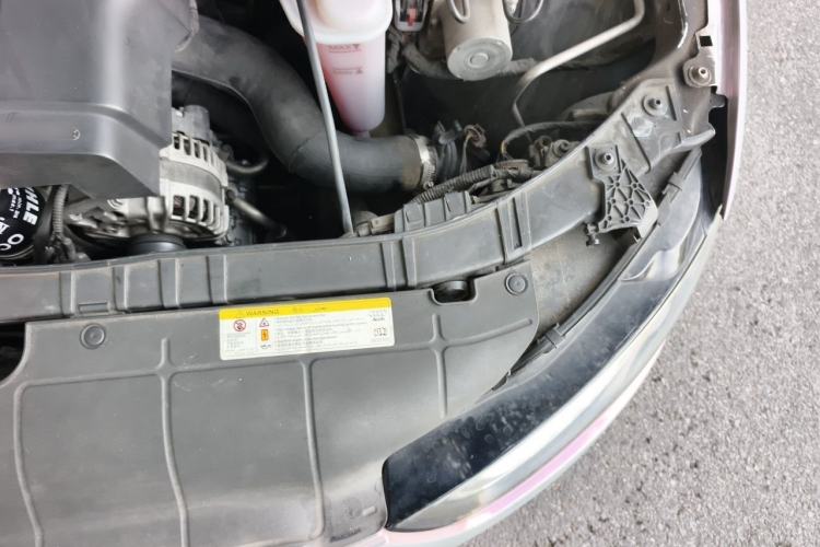 Used Audi A4L 2013 35 TFSI Automatic Standard Model Engine Bay Left