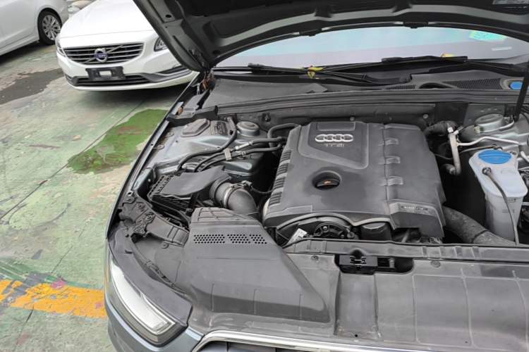 Used Audi A4L 2013 40 TFSI quattro Individual Sport Edition Engine Bay Right