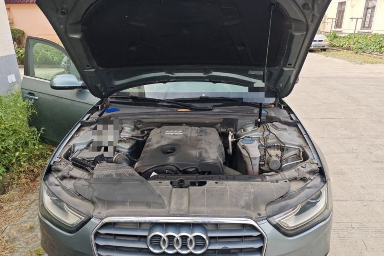 Used Audi A4L 2013 35 TFSI Automatic Comfort Model Engine Bay