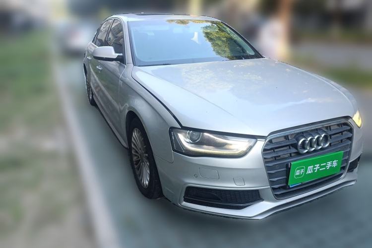 Used Audi A4L 2013 40 TFSI quattro Individual Sport Edition Front Right 45 Deg