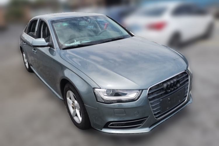 Used Audi A4L 2013 35 TFSI Automatic Comfort Model Front Right 45 Deg
