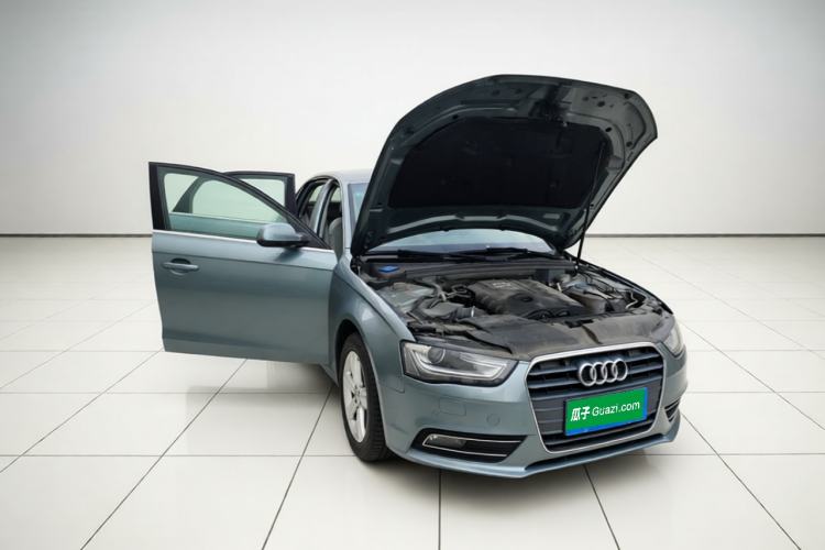 Used Audi A4L 2013 35 TFSI Automatic Comfort Model Front Right 45 Deg