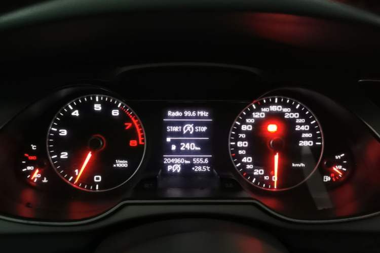 Used Audi A4L 2013 35 TFSI Automatic Standard Model Instrument Cluster