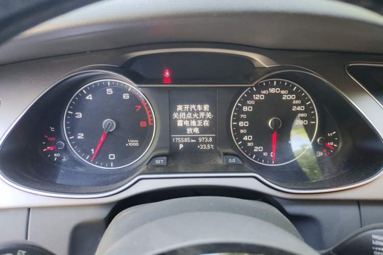 Used Audi A4L 2013 35 TFSI Automatic Standard Model Instrument Cluster