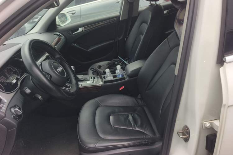 Used Audi A4L 2013 35 TFSI Automatic Comfort Model Left Front Seat