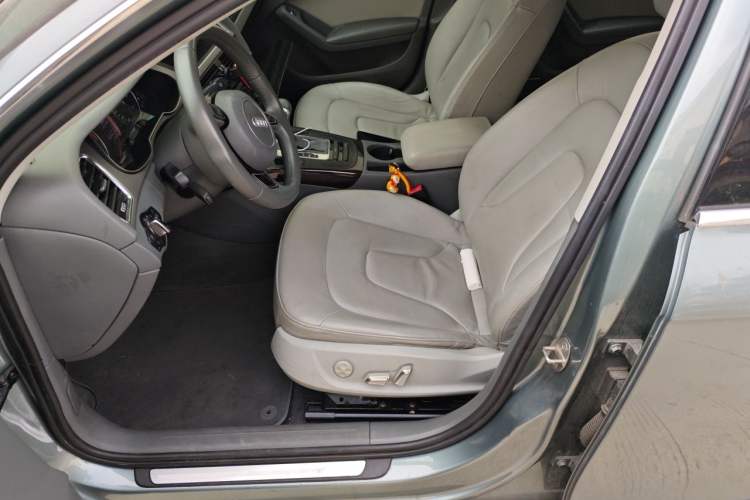 Used Audi A4L 2013 35 TFSI Automatic Comfort Model Left Front Seat
