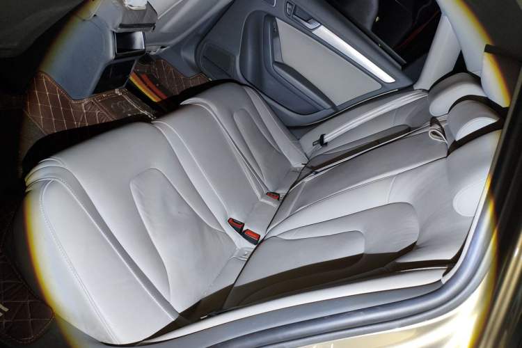 Used Audi A4L 2013 35 TFSI Automatic Standard Model Left Rear Seat