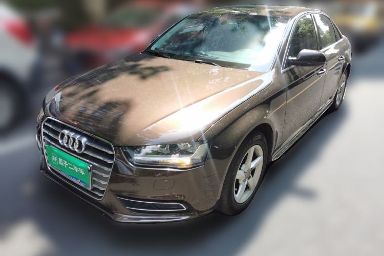 Audi A4L 2013 30 TFSI Automatic Comfort Model de segunda mano Guazi used car, China used car export, Used car for sale, Used cars, Cheapest cars for sale