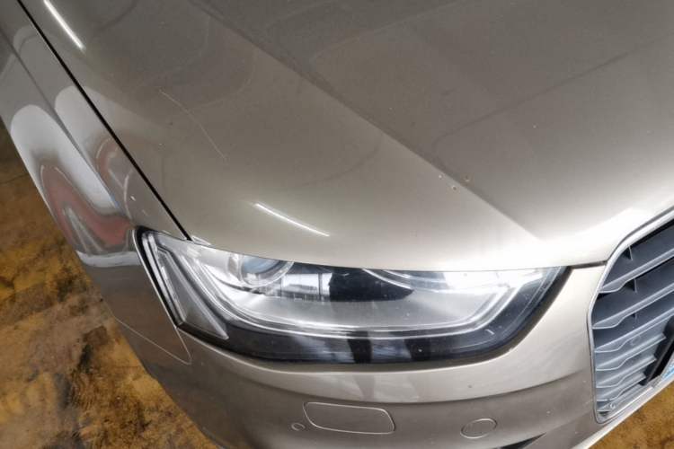 Used Audi A4L 2013 35 TFSI Automatic Standard Model Right Front Headlight