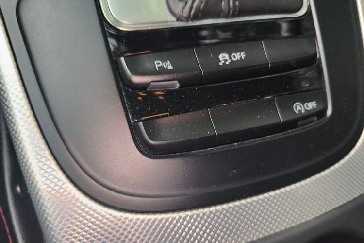 Used Audi A4L 2013 35 TFSI Automatic Standard Model Vehicle Key