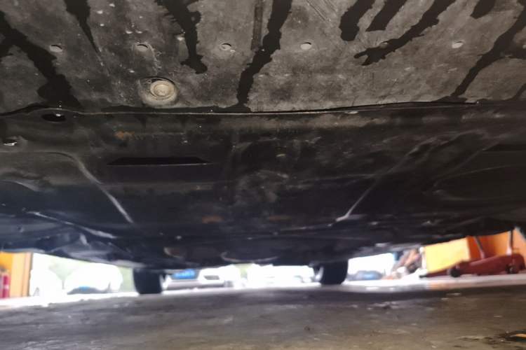 Used Audi A4L 2013 35 TFSI Automatic Standard Model Chassis Front