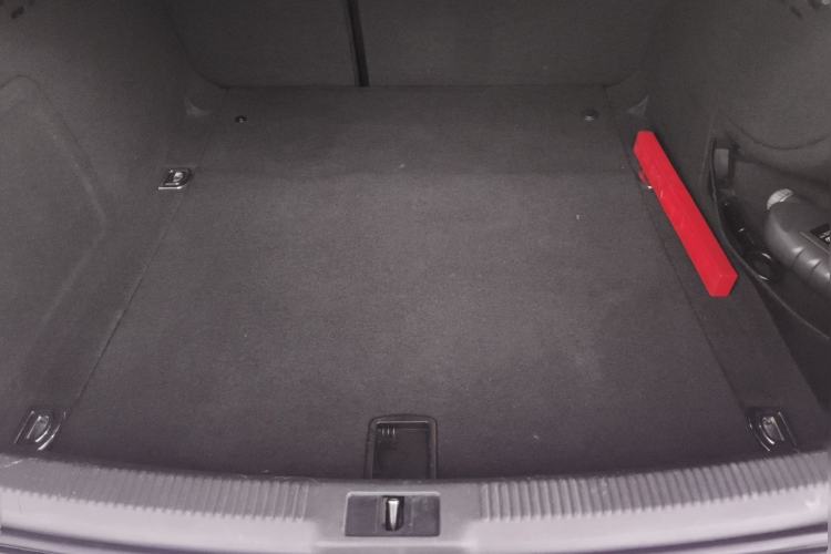 Used Audi A4L 2013 35 TFSI Automatic Standard Model Trunk