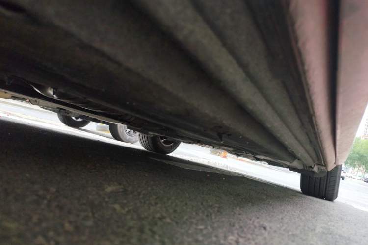 Used Audi A4L 2013 35 TFSI Automatic Comfort Model Chassis Front Left