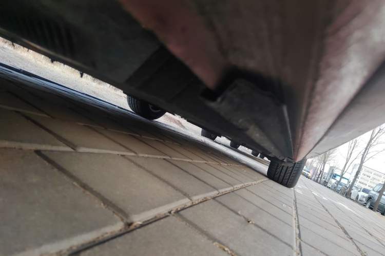 Used Audi A4L 2013 35 TFSI Automatic Comfort Model Chassis Front Left