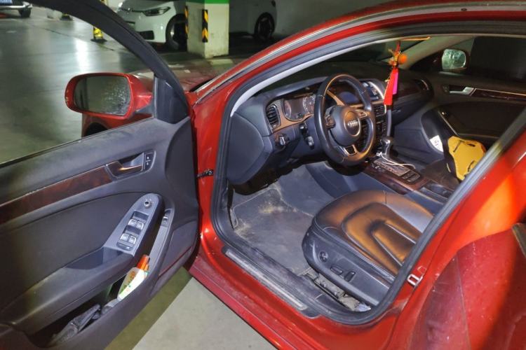 Used Audi A4L 2013 35 TFSI Automatic Comfort Model Driver Seat