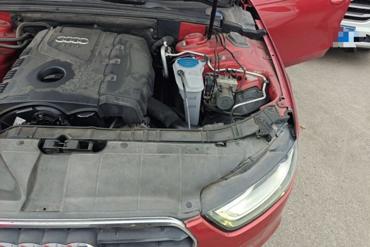 Used Audi A4L 2013 35 TFSI Automatic Standard Model Engine Bay Left