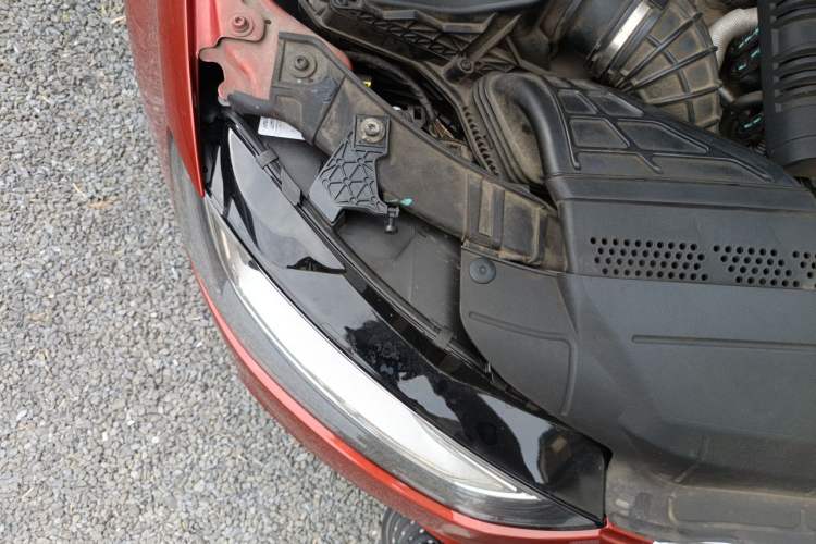 Used Audi A4L 2013 35 TFSI Automatic Comfort Model Engine Bay Right