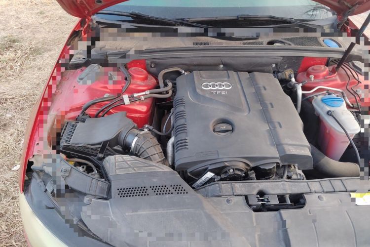 Used Audi A4L 2013 35 TFSI Automatic Comfort Model Engine Bay Right