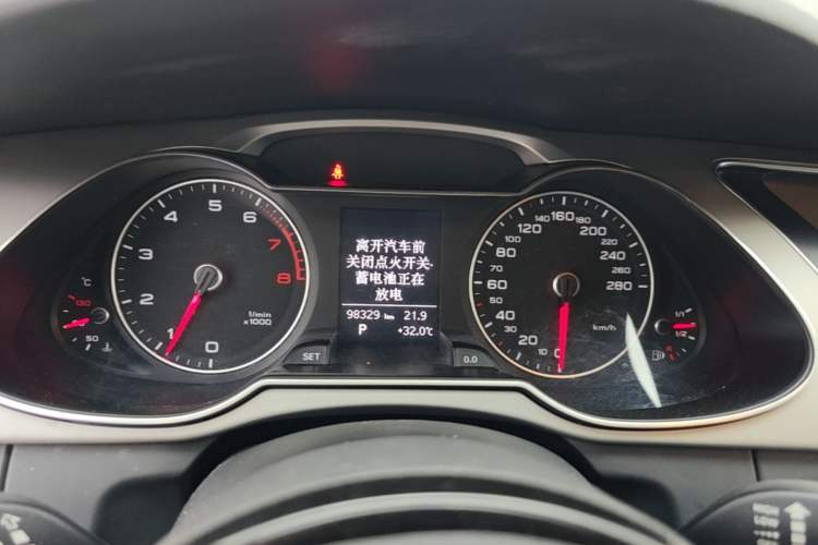 Used Audi A4L 2013 35 TFSI Automatic Standard Model Instrument Cluster