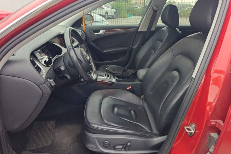 Used Audi A4L 2013 35 TFSI Automatic Standard Model Left Front Seat