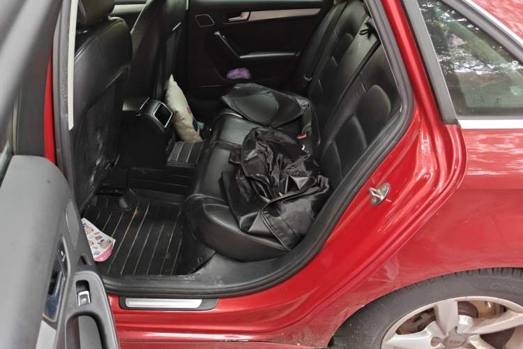 Used Audi A4L 2013 35 TFSI Automatic Standard Model Left Rear Seat