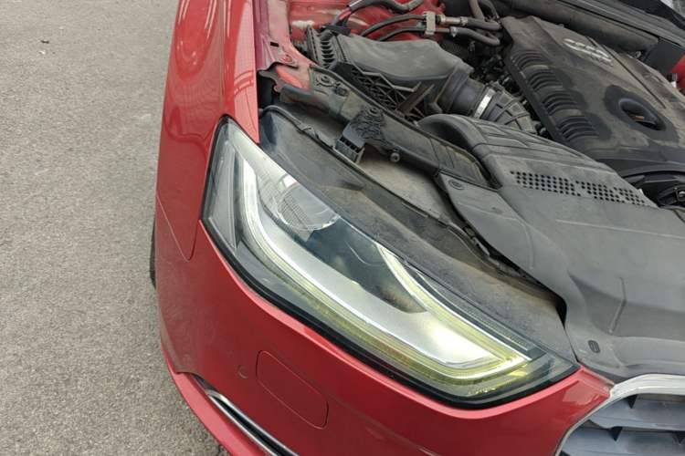 Used Audi A4L 2013 35 TFSI Automatic Standard Model Right Front Headlight