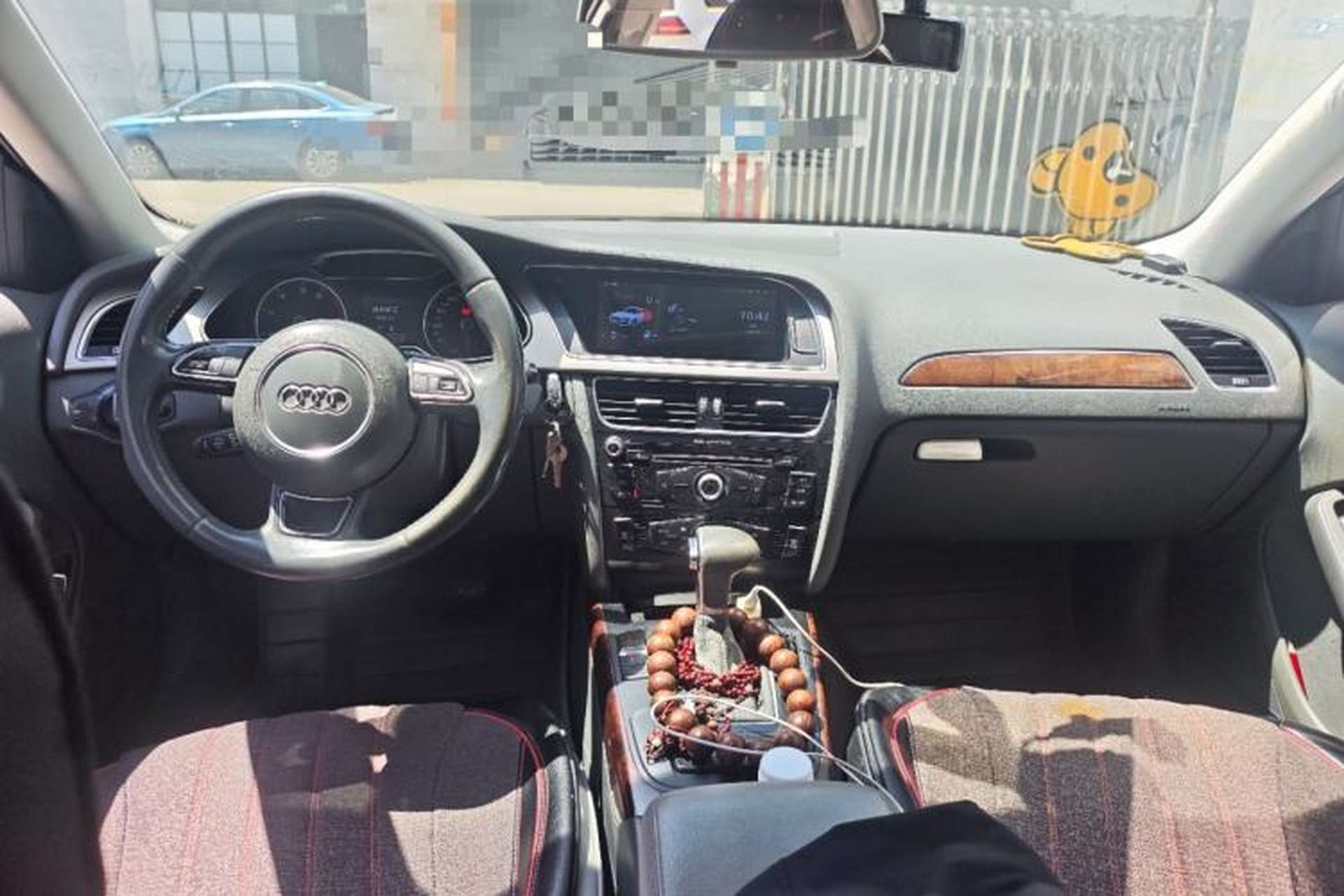 Used Audi A4L 2013 35 TFSI Automatic Comfort Model Center Console