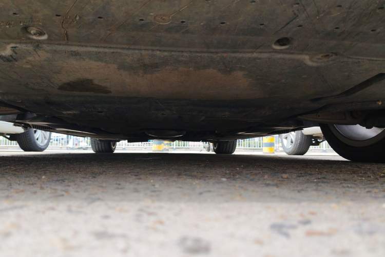 Used Audi A4L 2013 35 TFSI Automatic Standard Model Chassis Front