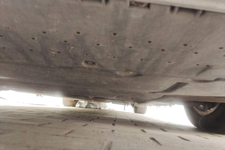 Used Audi A4L 2013 35 TFSI Automatic Standard Model Chassis Front
