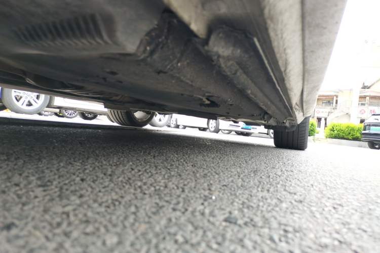 Used Audi A4L 2013 40 TFSI quattro Sport version Chassis Front Left