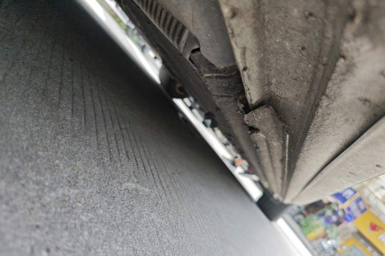 Used Audi A4L 2013 35 TFSI Automatic Comfort Model Chassis Front Left