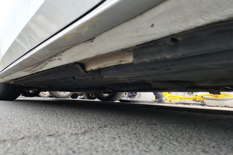Used Audi A4L 2013 40 TFSI quattro Sport version Chassis Rear Left