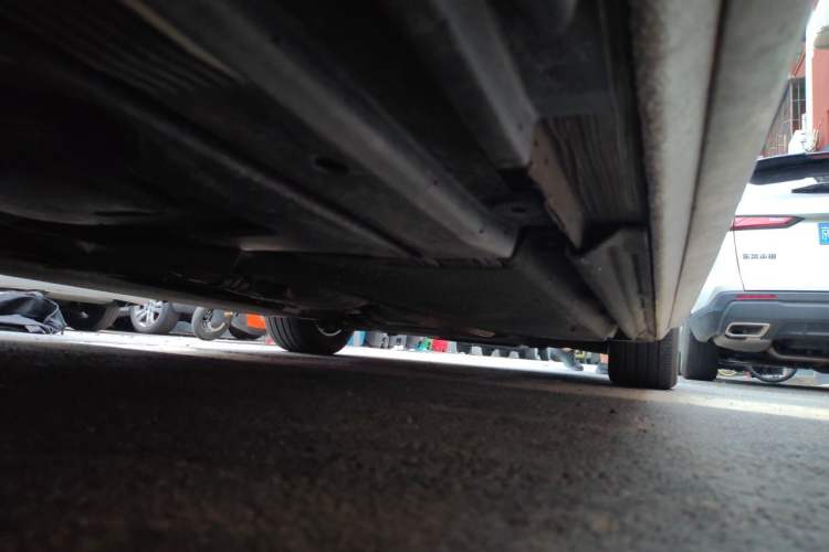 Used Audi A4L 2013 35 TFSI Automatic Comfort Model Chassis Rear Right