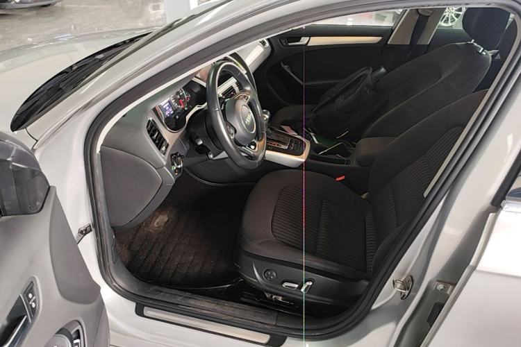 Used Audi A4L 2013 35 TFSI Automatic Standard Model Driver Seat