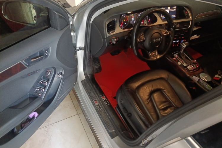 Used Audi A4L 2013 35 TFSI Automatic Technology Edition Driver Seat
