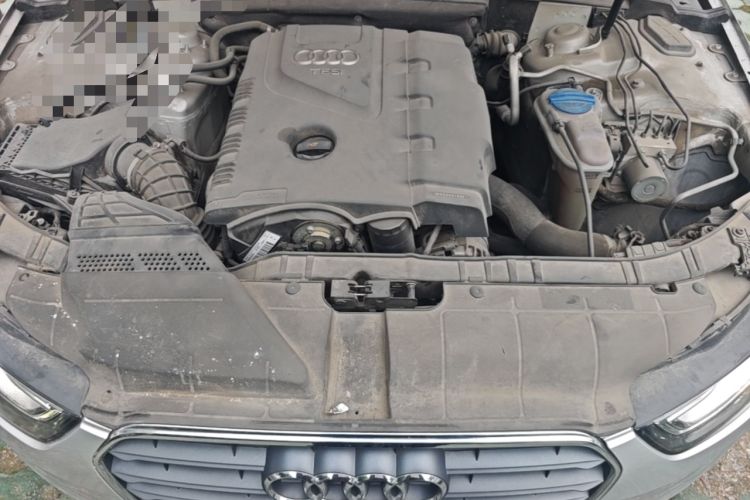 Used Audi A4L 2013 35 TFSI Automatic Comfort Model Engine Bay