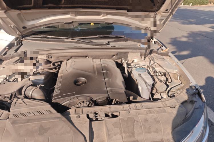 Used Audi A4L 2013 35 TFSI Automatic Standard Model Engine Bay Left