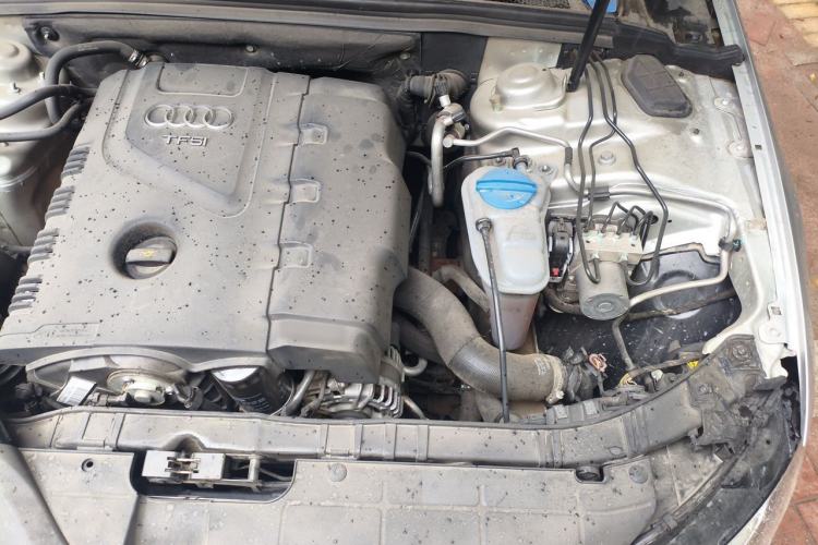 Used Audi A4L 2013 35 TFSI Automatic Standard Model Engine Bay Left