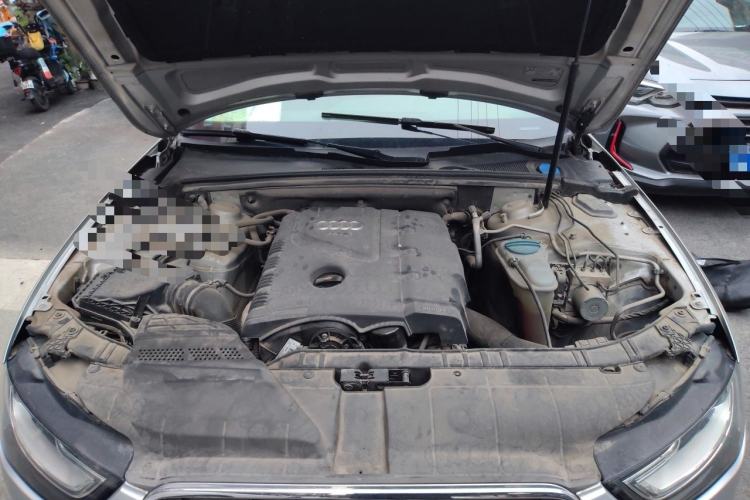 Used Audi A4L 2013 35 TFSI Automatic Comfort Model Engine Bay
