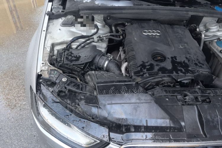 Used Audi A4L 2013 35 TFSI Automatic Standard Model Engine Bay Right