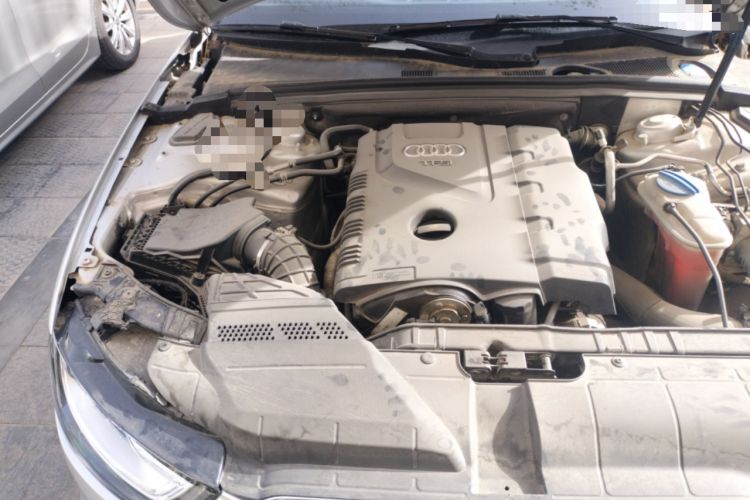 Used Audi A4L 2013 35 TFSI Automatic Standard Model Engine Bay Right