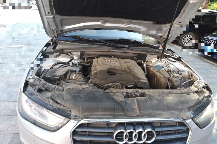 Used Audi A4L 2013 35 TFSI Automatic Comfort Model Engine Bay Right