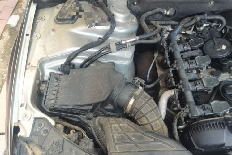 Used Audi A4L 2013 35 TFSI Automatic Standard Model Engine Bay Right