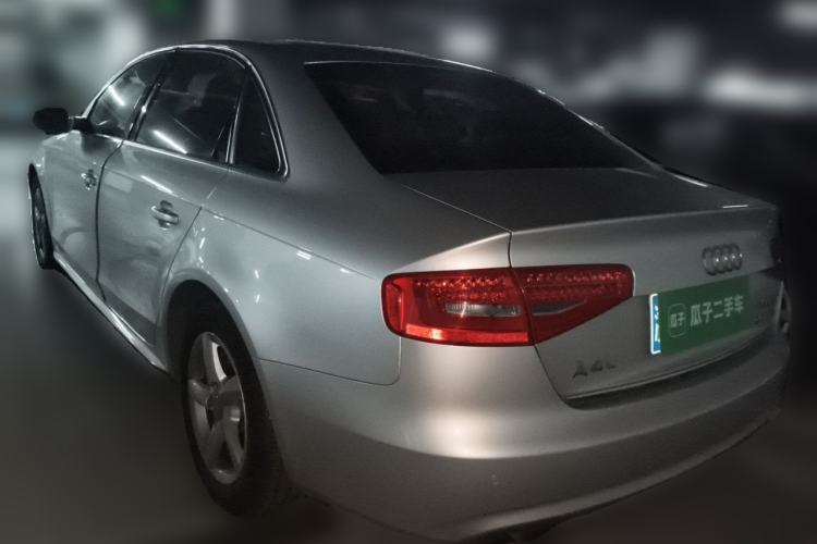 Used Audi A4L 2013 35 TFSI Automatic Standard Model Exterior 3