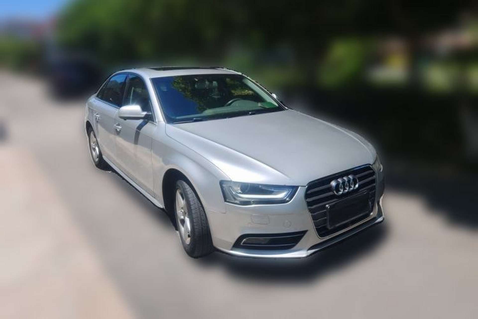 Used Audi A4L 2013 35 TFSI Automatic Comfort Model Front Right 45 Deg