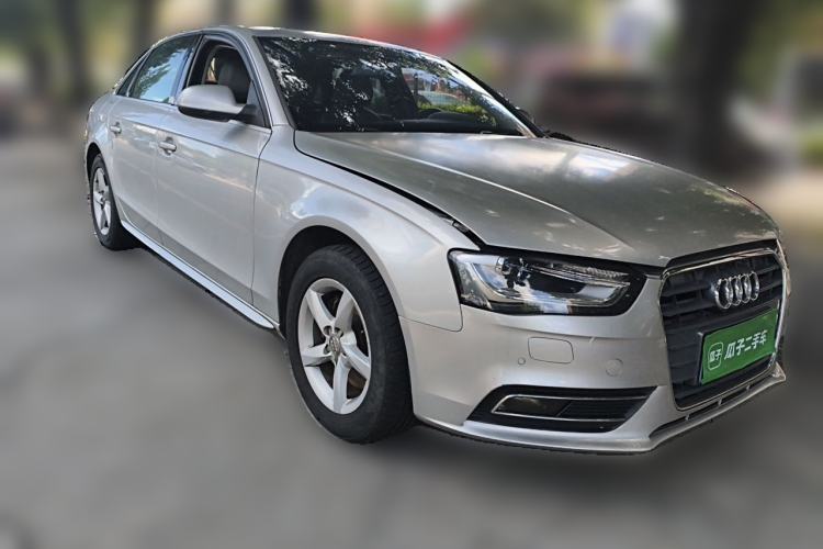Used Audi A4L 2013 35 TFSI Automatic Comfort Model Front Right 45 Deg