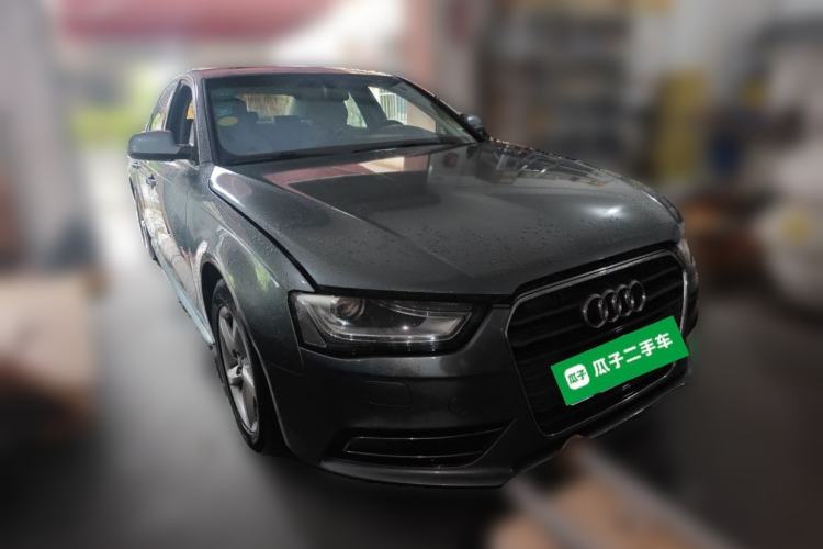 Used Audi A4L 2013 35 TFSI Automatic Comfort Model Front Right 45 Deg